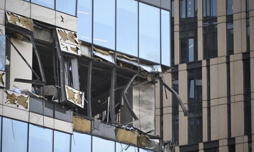 TASS: Ukrajinski dronovi pogodili Moskvu, jedna osoba ozlijeđena, letovi obustavljeni