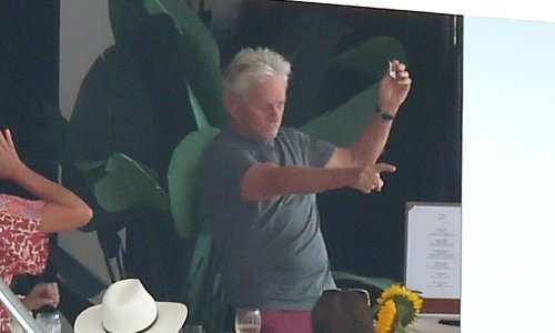 Catherine Zeta-Jones i Michael Douglas zaigrali igru u kojoj smo uživali kao klinci