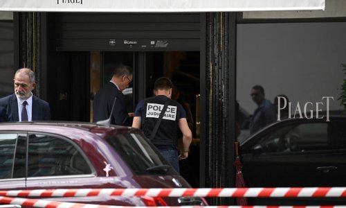 Opljačkana poznata draguljarnica u centru Pariza, šteta i do 15 milijuna eura