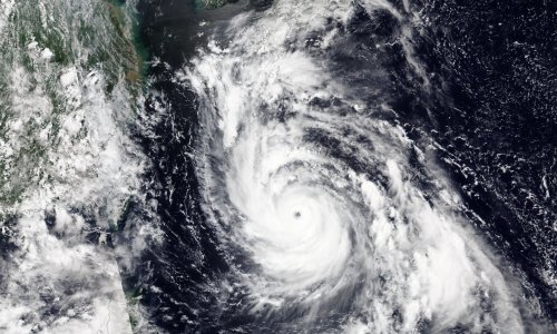 U Pekingu najviše kiše u 140 godina, ima i mrtvih, a dolazi tajfun Hanun