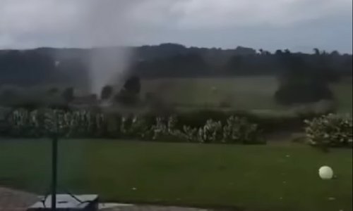 Snimka iz blizine: Ovako izgleda kad vam tornado dođe u dvorište