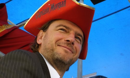 Novcem za honorare razbacivalo se i Ministarstvo turizma