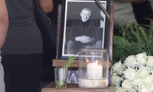 U Vrgorcu pokopan poduzetnik Ivica Pivac