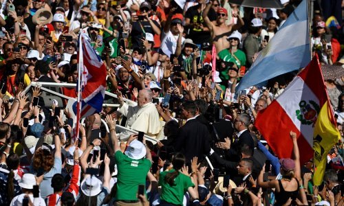 Papa u Lisabonu predvodio Križni put, sudjelovalo 800.000 mladih