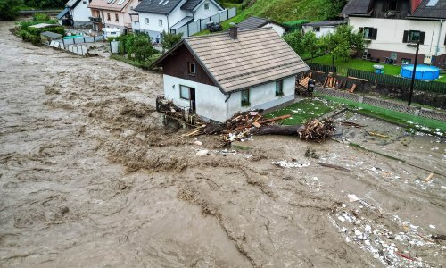 Zahvala Hrvatskoj iz Slovenije: 'Prva je poslala hitnu pomoć da zaštitimo ljude'