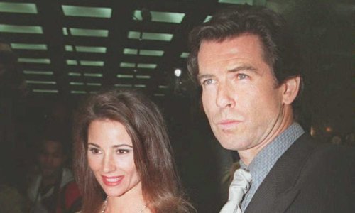 Pierce Brosnan i supruga proslavili 22. godišnjicu braka uz fotografije iz mlađih dana