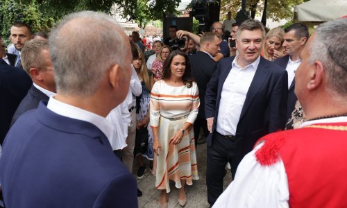 Predsjednik Milanović na Sinjskoj alki u društvu mađarske predsjednice