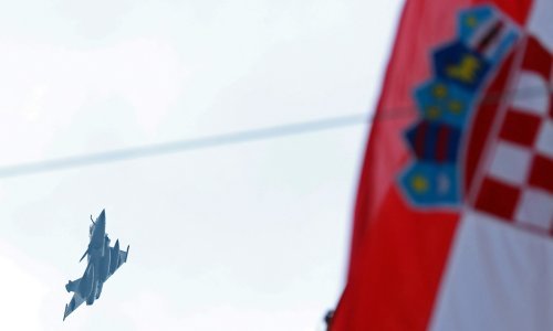 Prvi Rafalei u francuskoj vojnoj bazi dobili hrvatske vojne oznake