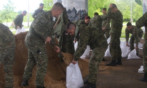 U Đakovu i Našicama u pripravnosti 150 hrvatskih vojnika