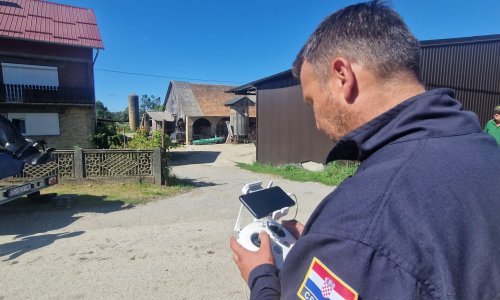 Pomoću drona locirali desetak konja u Odranskom polju: 'Na sigurnom su od poplave'