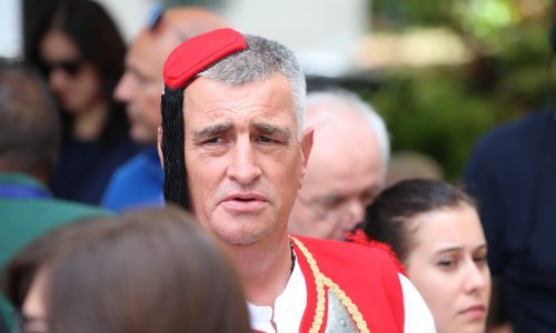 Bulj smiruje građane Sinja: Nećemo primjenjivati zabranu rada nedjeljom