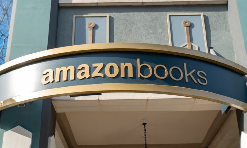 Umjetna inteligencija piše lažne knjige, Amazon i Goodreads ne znaju što s njima