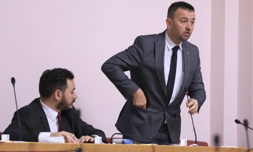 Suverenisti: Osuđujemo svako nasilje i tražimo od Vlade bolju zaštitu prava građana