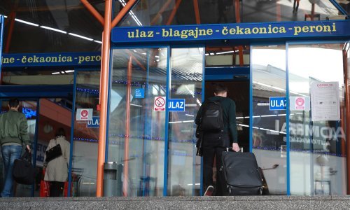 Zabrinjavajuća demografska situacija: Mladi otkrili najčešće razloge iseljavanja