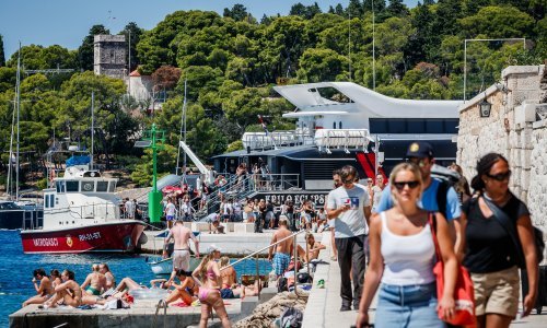 Sve izgledniji novi rekord: Zaradit ćemo od turista kao nikad