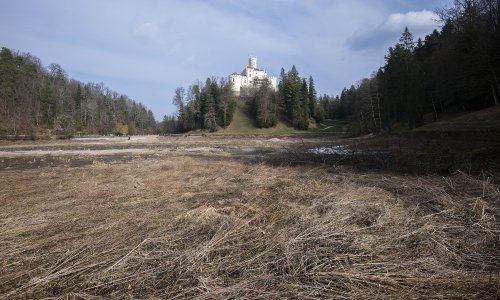 Bivši izvođač izmuljivanja jezera blokirao prilaz u Trakošćanu