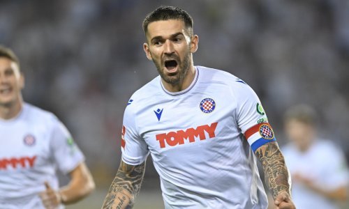 Oglasio se dvostruki strijelac Marko Livaja i uoči puta za Grčku poslao jasnu poruku