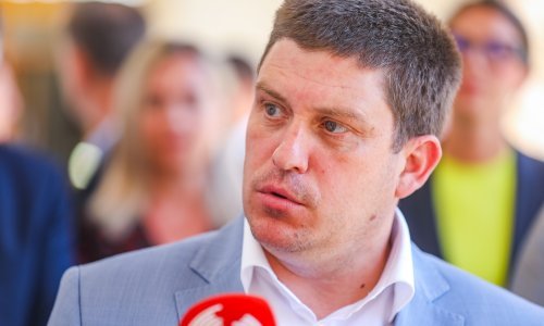 Butković: 'Vlada će napraviti sve da navijači u Grčkoj budu pravno zaštićeni'