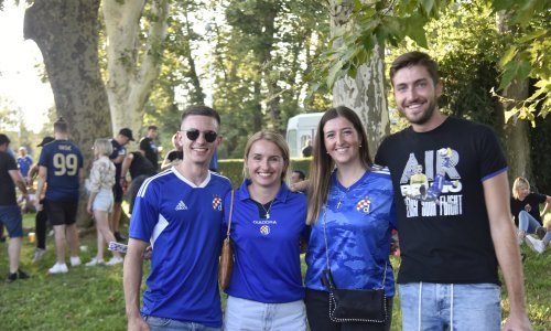 Pogledajte atmosferu ispred maksimirskog stadiona uoči okršaja Dinama i AEK-a