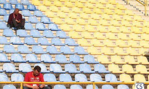 Pehari i trofeji NK Inter Zaprešića prodani na bubnju, dva auta otuđena prije stečaja