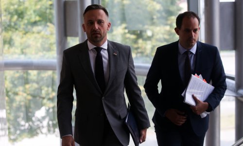 Povećavaju se naknade za starije, evo na koliko