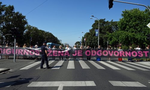 Žene u Zagrebu blokirale promet: Traže da femicid bude zasebno kazneno djelo u zakonu