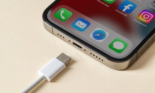 Hoće li iPhone 15 dobiti pletene USB-C kabele u boji?