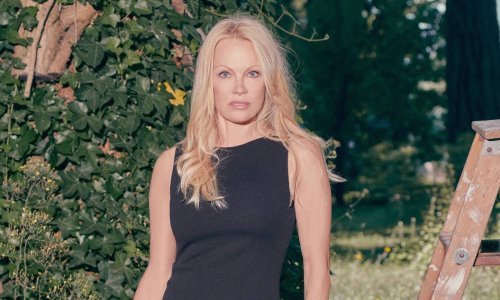 Pamela Anderson prigrlila prirodan izgled i otkrila zašto se više ne šminka