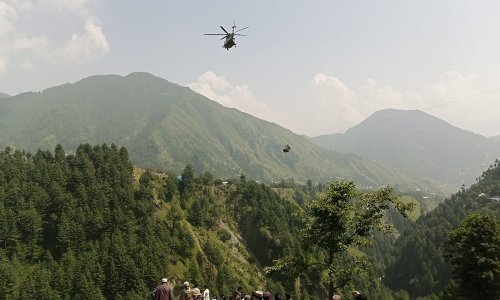 Drama u žičari: Osam ljudi zaglavilo nad provalijom, u pomoć dolazi vojska