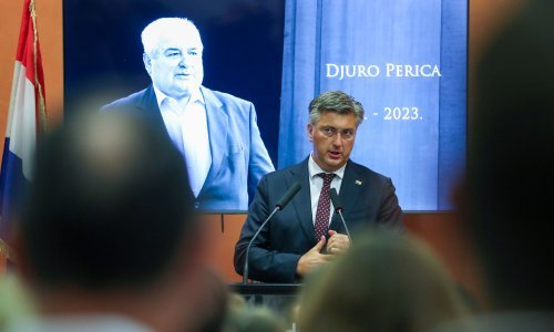 Plenković na komemoraciji: Nekad je dehumanizaciju doživio Đuro Perica, a danas članovi HDZ-a