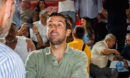 Rijetko pojavljivanje Darija Srne: U Splitu se družio s nogometnim velikanima