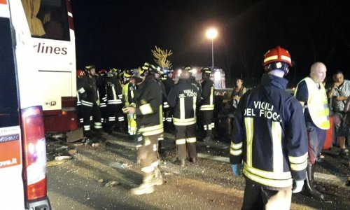 U prometnoj nesreći na sjeveru Italije više od 10 ozlijeđenih ukrajinskih turista