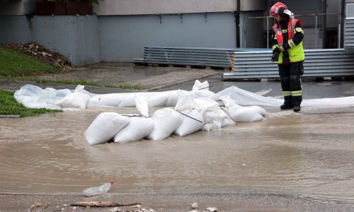 Crveno upozorenje: Slovenija se priprema za novu snažnu oluju