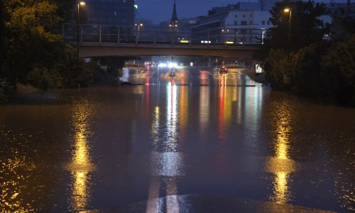 Obilne oborine natopile Ljubljanu, ovako izgleda podvožnjak kod Tivolija
