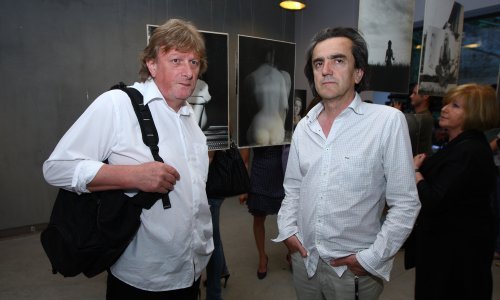 Izložba fotografija 'Krivo srastanje' gostuje u Beogradu