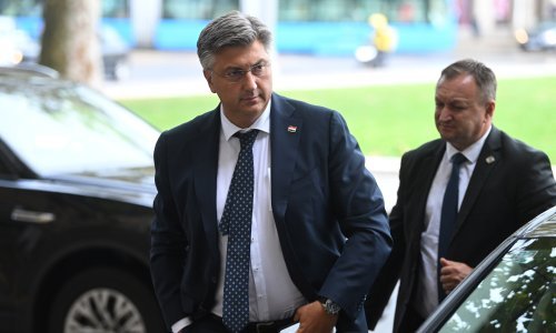 Stižu zajmovi od 4,4 milijarde eura za jednosmjensku nastavu i obnovu od potresa