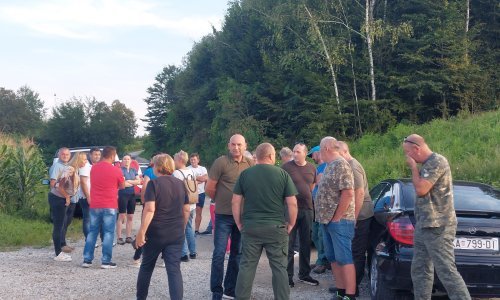 Mještani u Dugom Dolu kod Krnjaka protiv migranata: Nećemo kamp!