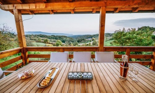 Kontinentalci aktivirali neiskorištene nekretnine, mnogi su se bacili u  turistički najam