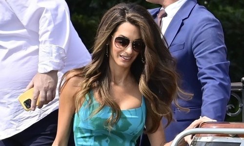 Suptilni pramenovi lijepe Amal Clooney savršeno su rješenje za brinete