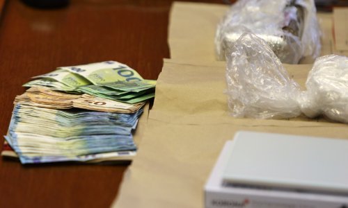 U međunarodnoj akciji zaplijenjeno 2,7 tona kokaina, šest uhićenih