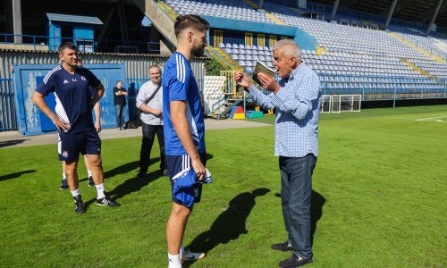 Emotivno u Maksimiru; u suzama rekao koliko voli Dinamo, a sada upoznao Petkovića