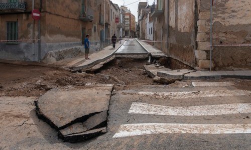 Španjolska na udaru snažne oluje; obustavljen željeznički promet u dijelu zemlje