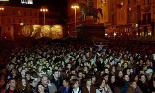 Prije 20 godina oko sto tisuća ljudi na ulici je branilo slobodu govora