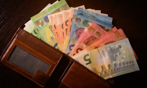 Pad poslovne aktivnosti u eurozoni u kolovozu najsnažniji od kraja 2020.