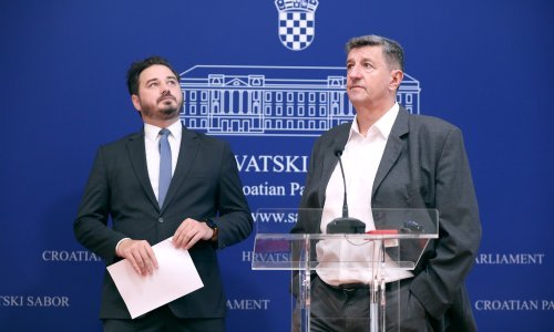 Suverenisti o migrantima: Ta glupost otvorenih vrata EU-a je opasnost za suverenitet Hrvatske