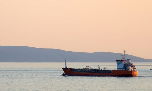 Godišnje u Jadran ulazi 70 milijuna tona opasnih tereta