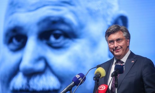 Plenković se obračunao s oporbom: Nervozni su, moraju mladi u političku mirovinu