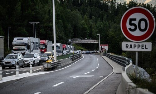 Italija i Francuska odgađaju zatvaranje tunela Mont Blanc za godinu dana