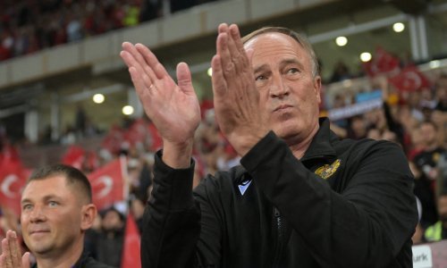 Izbornik Armenije hvalio Vatrene pa iznenadio izjavom što mu se još sviđa kod Hrvata