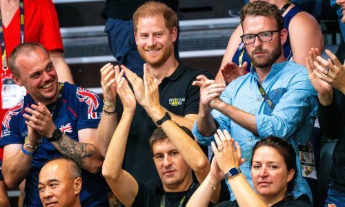 Princ Harry ne skida osmijeh s lica na Invictusu, a pridružit će mu se i Meghan